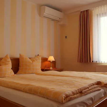 Muellerhof Szálloda 3*